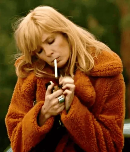 Beth Dutton Orange Fur Coat Yellowstone-2