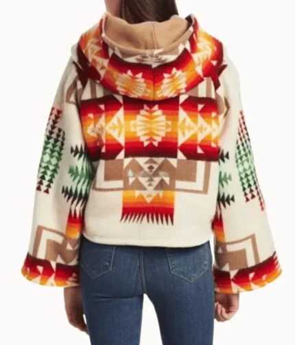 Yellowstone Beth Dutton Printed Wool Cropped Cloak-5